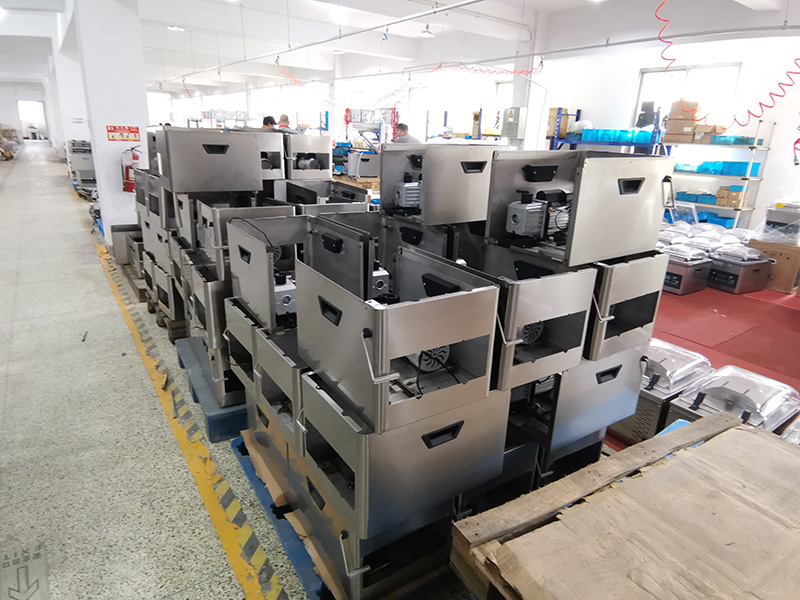 單室真空機(jī)車(chē)間